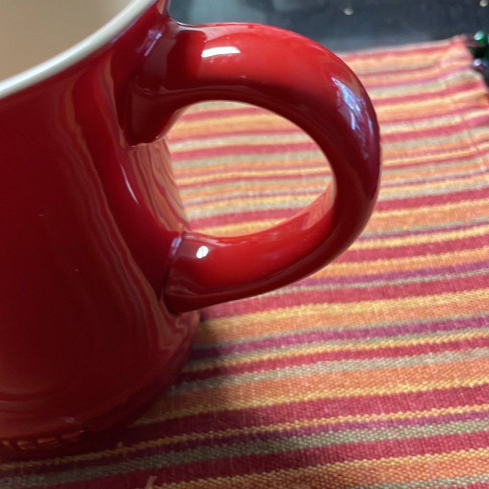 Le Creuset Red tea or coffee mug.. - Picture 4 of 4